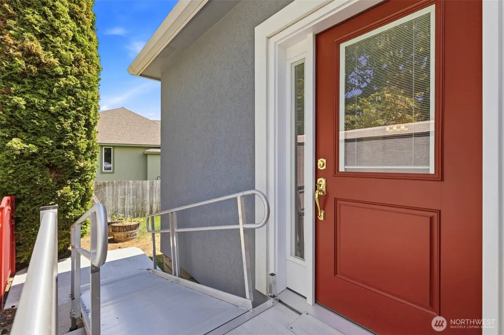 4004 Desert Plateau Pasco WA 99301