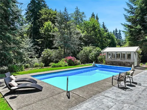 2719 36th Street SE Puyallup WA 98374