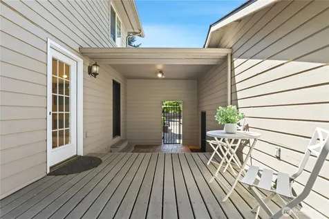 2719 36th Street SE Puyallup WA 98374