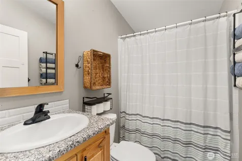 127 Brookside Lane Chehalis WA 98532