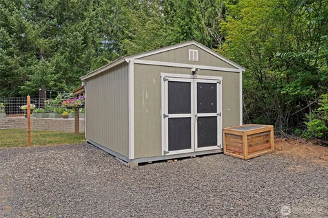 127 Brookside Lane Chehalis WA 98532