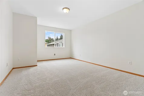 9926 2nd Place NE Lake Stevens WA 98258