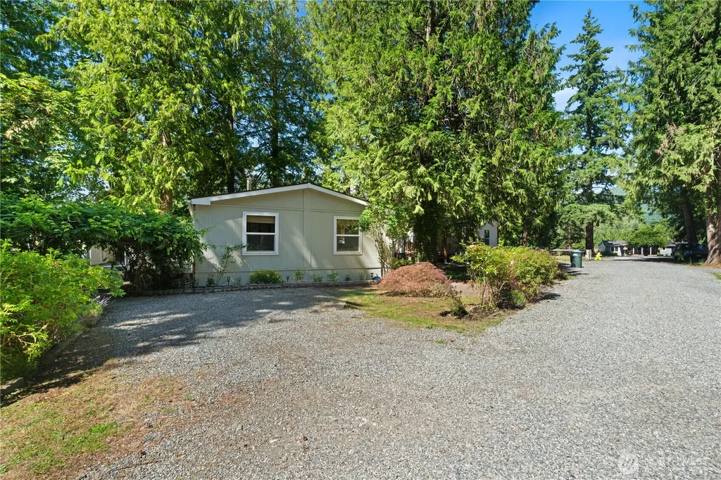 3557 Cedarville Road Bellingham WA 98226