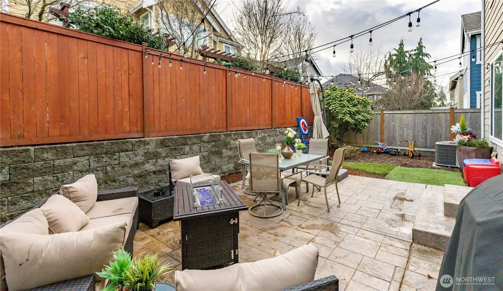 1829 SE 8th Place Renton WA 98057