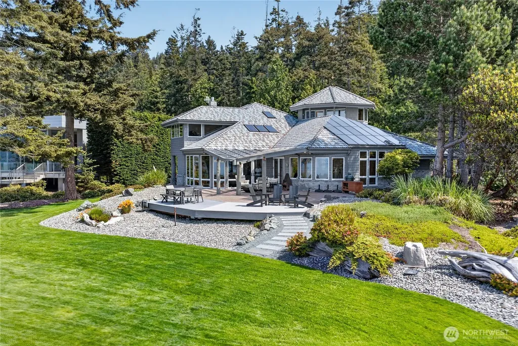 11752 Esther Lane Anacortes WA 98221
