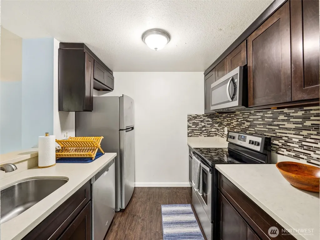4601 SW 320th Street Federal Way WA 98023