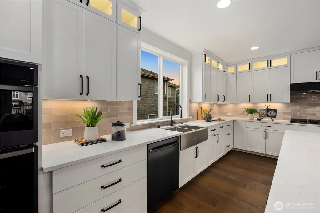 22021 81st Place W Edmonds WA 98026