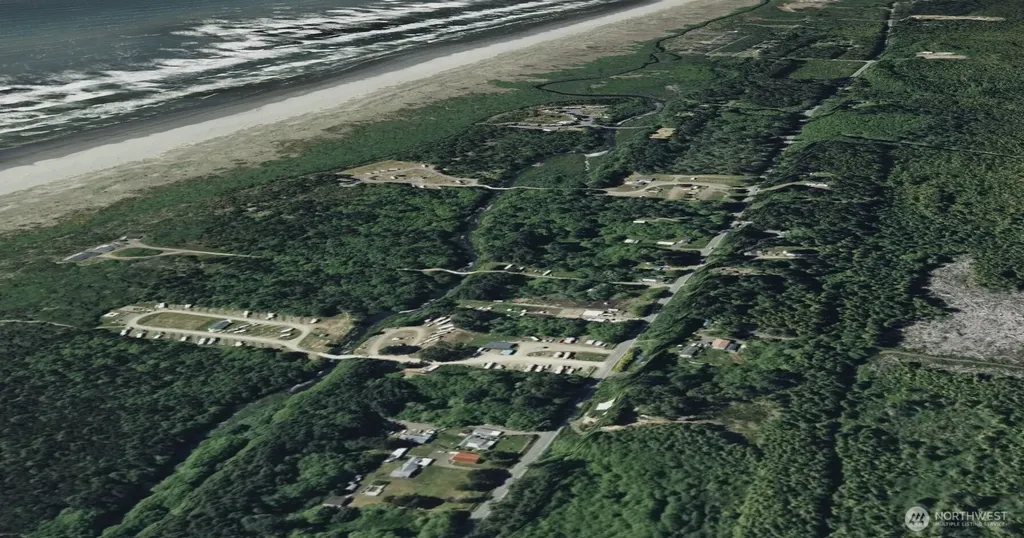 2765 Wa-109 Ocean Shores WA 98569