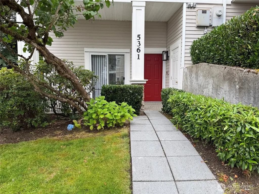 5361 164th Avenue SE Bellevue WA 98006