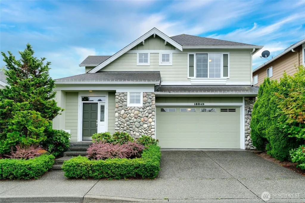 18849 NE 62nd Way Redmond WA 98052