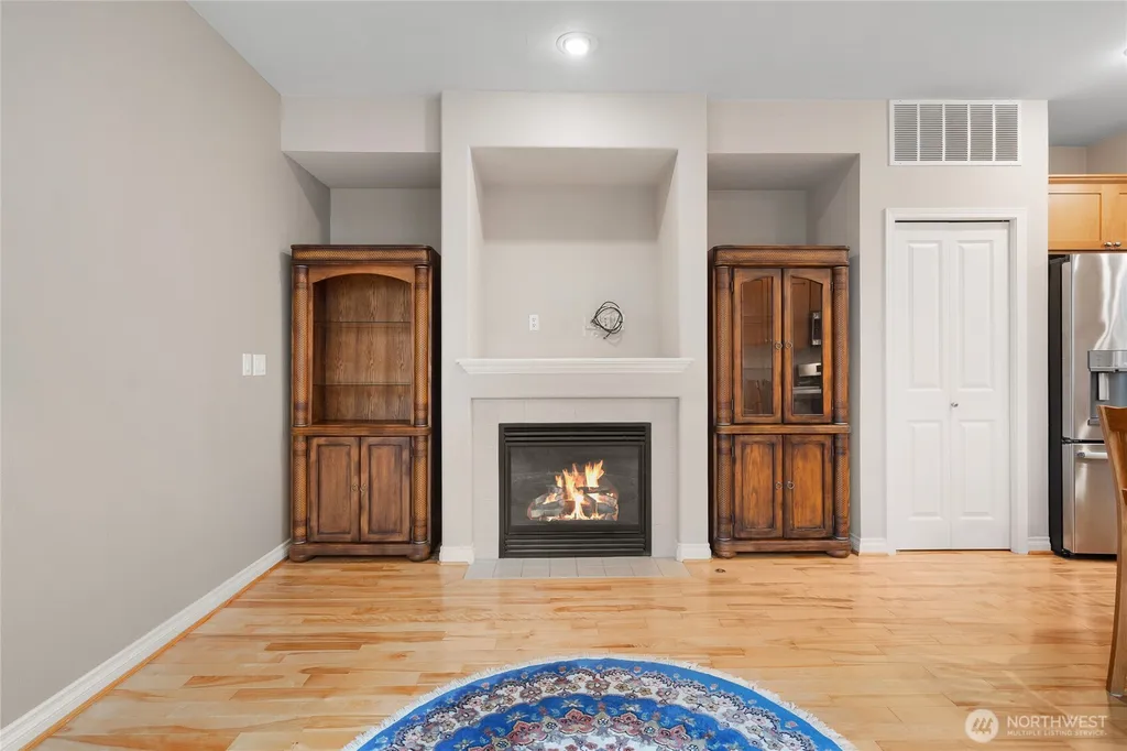 18849 NE 62nd Way Redmond WA 98052