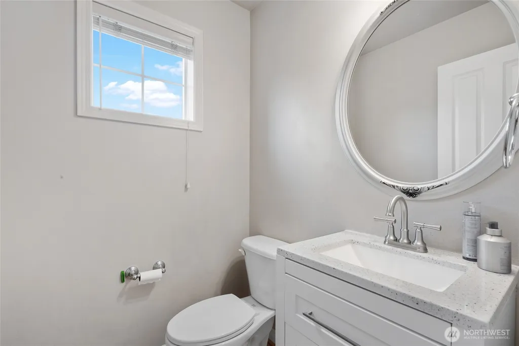 18849 NE 62nd Way Redmond WA 98052