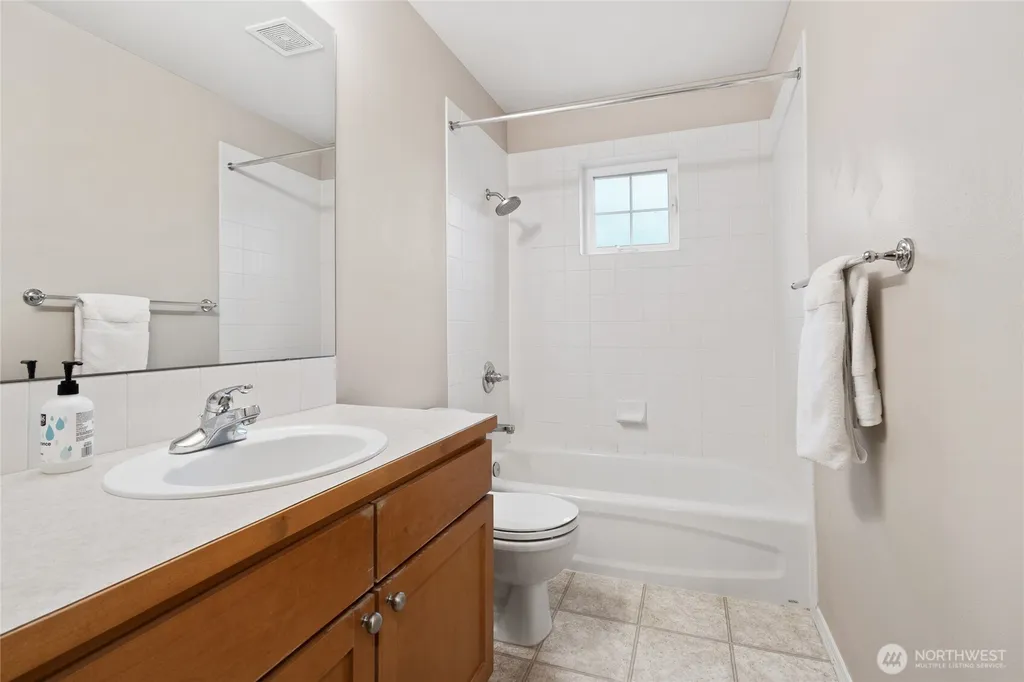 18849 NE 62nd Way Redmond WA 98052
