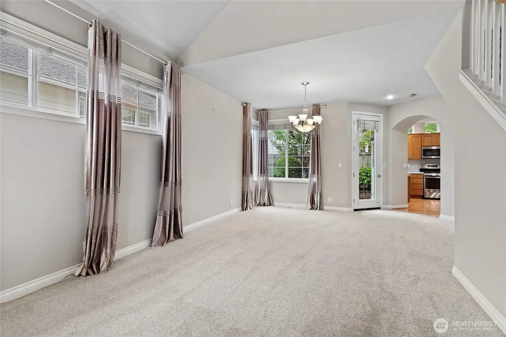 18849 NE 62nd Way Redmond WA 98052