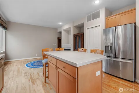 18849 NE 62nd Way Redmond WA 98052