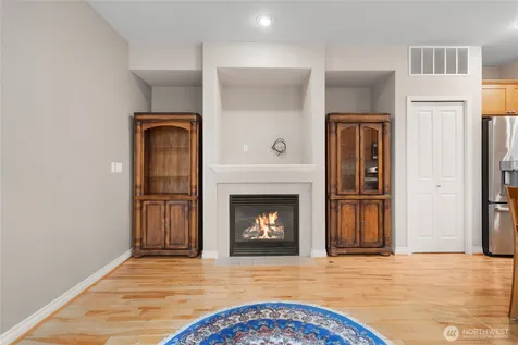 18849 NE 62nd Way Redmond WA 98052