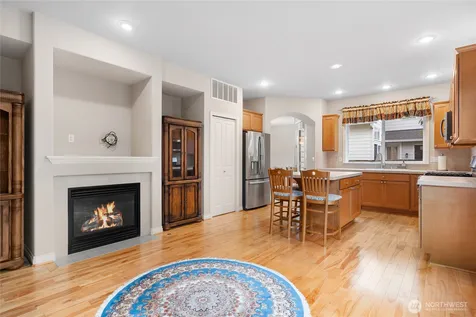 18849 NE 62nd Way Redmond WA 98052