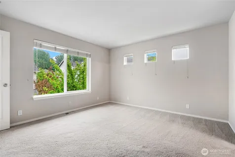 18849 NE 62nd Way Redmond WA 98052