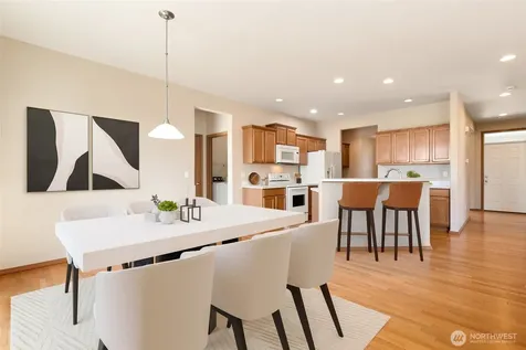 6013 NE 4th Place Renton WA 98059
