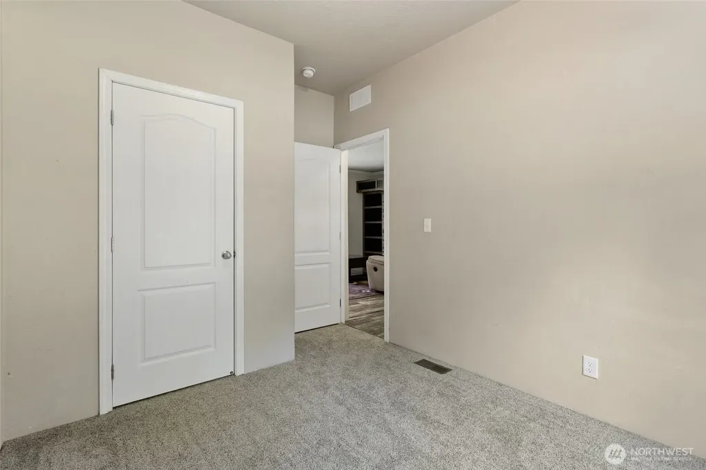 492 Coal Creek Road Chehalis WA 98532