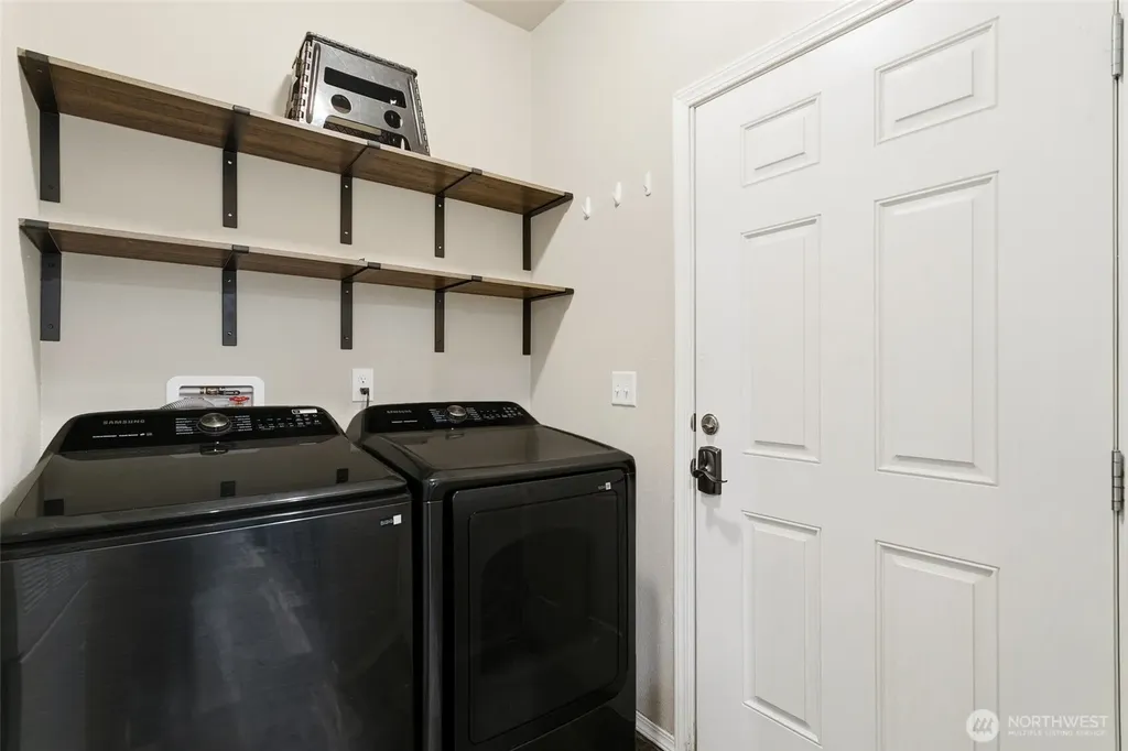 492 Coal Creek Road Chehalis WA 98532
