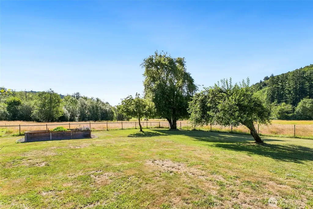 492 Coal Creek Road Chehalis WA 98532