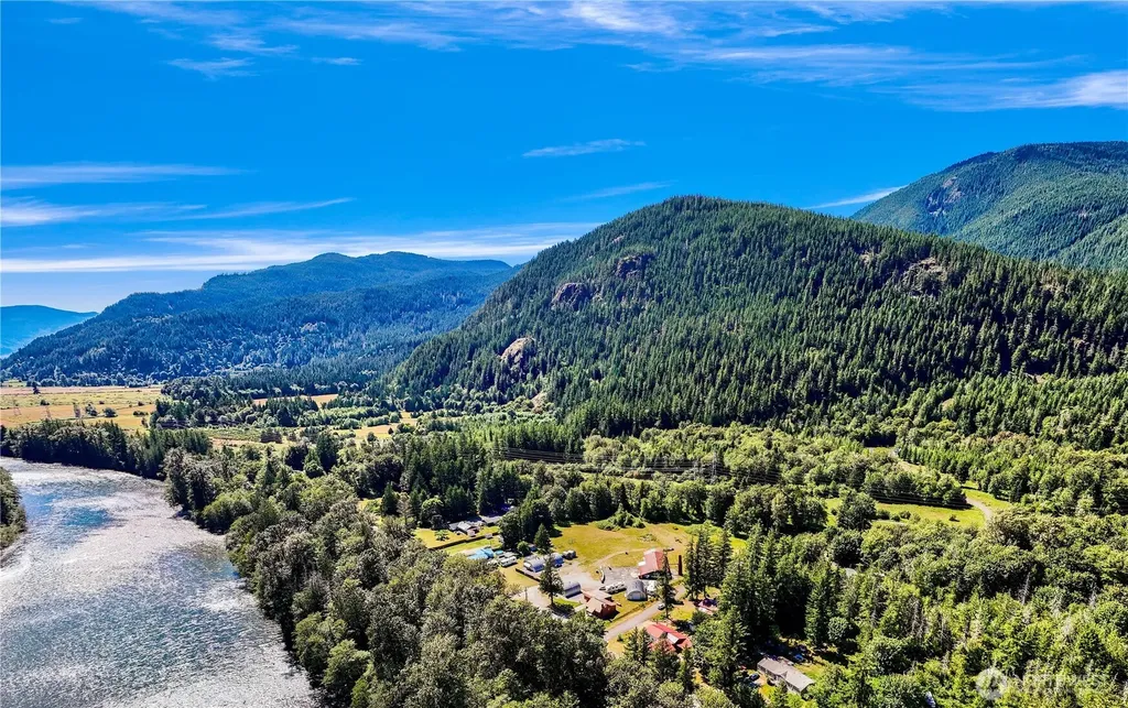 59365 State Route 20 Marblemount WA 98283