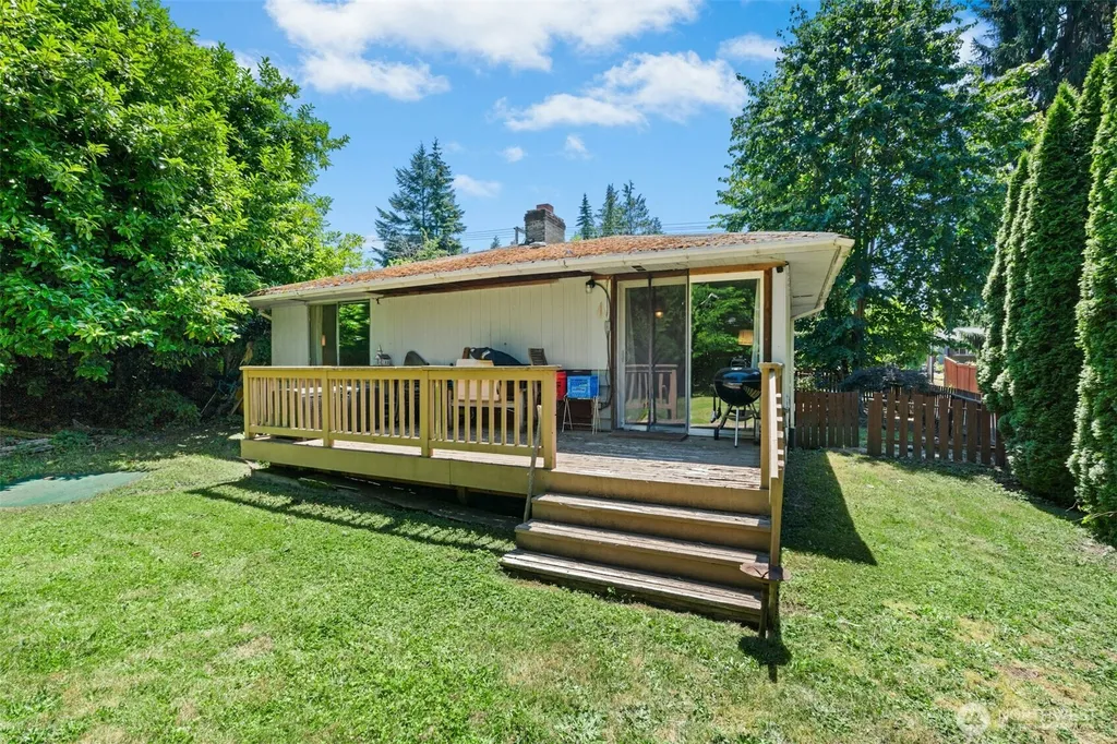 7218 NE 155th Street Kenmore WA 98028