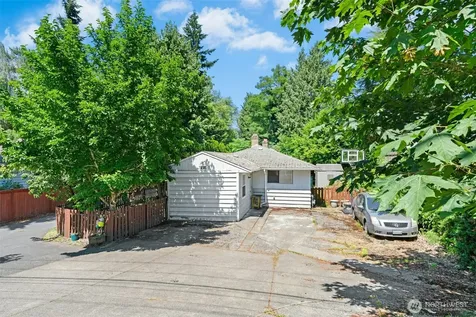 7218 NE 155th Street Kenmore WA 98028