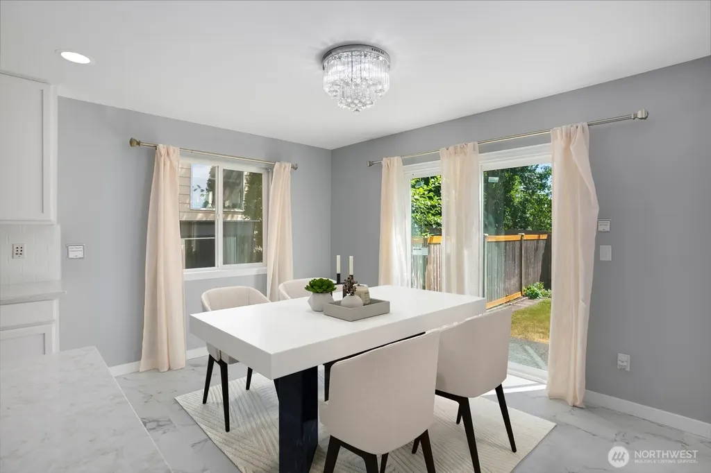 23809 SE 6th Street Sammamish WA 98074