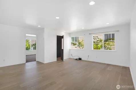 23809 SE 6th Street Sammamish WA 98074