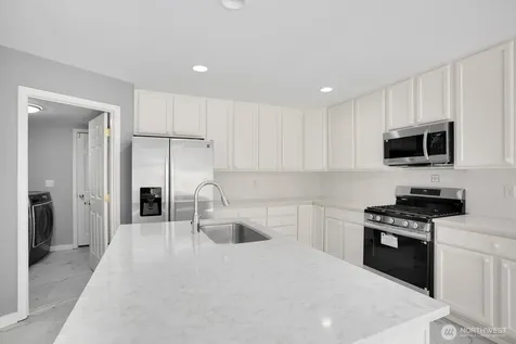 23809 SE 6th Street Sammamish WA 98074