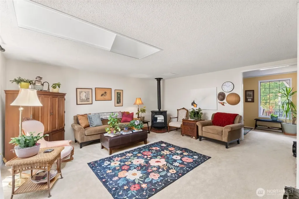 404 Nooksack Place La Conner WA 98257