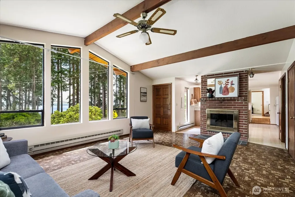 5531 Mutiny Bay Road Freeland WA 98249