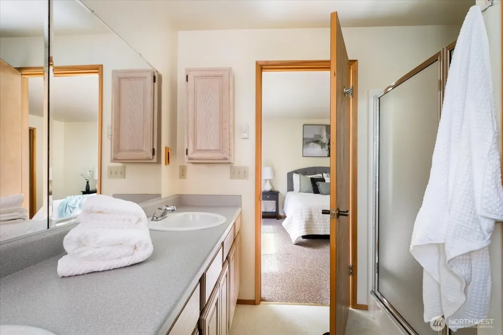 5531 Mutiny Bay Road Freeland WA 98249