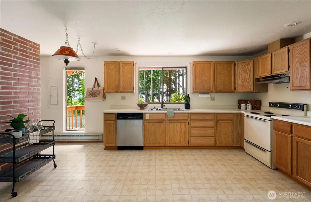 5531 Mutiny Bay Road Freeland WA 98249
