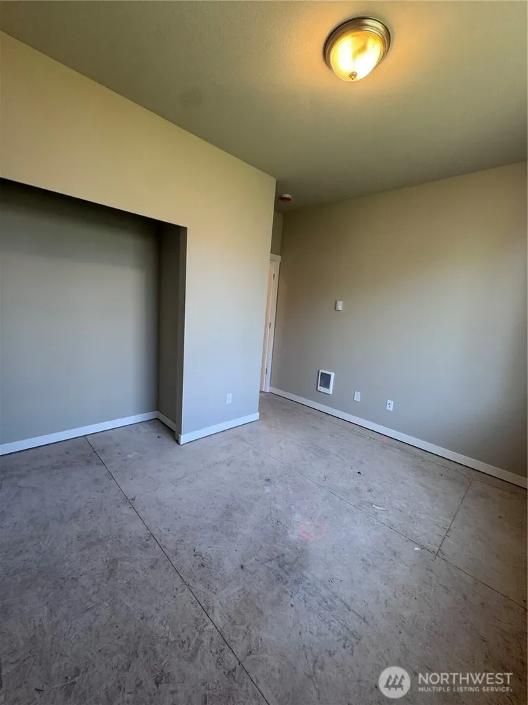 9512 Solberg Court SE Yelm WA 98597