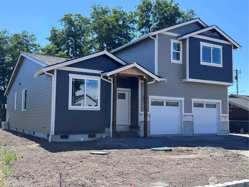 9512 Solberg Court SE Yelm WA 98597