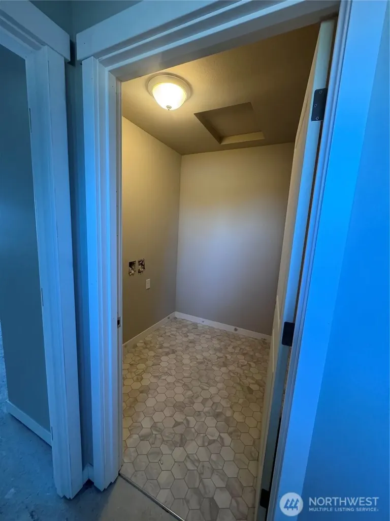 9512 Solberg Court SE Yelm WA 98597