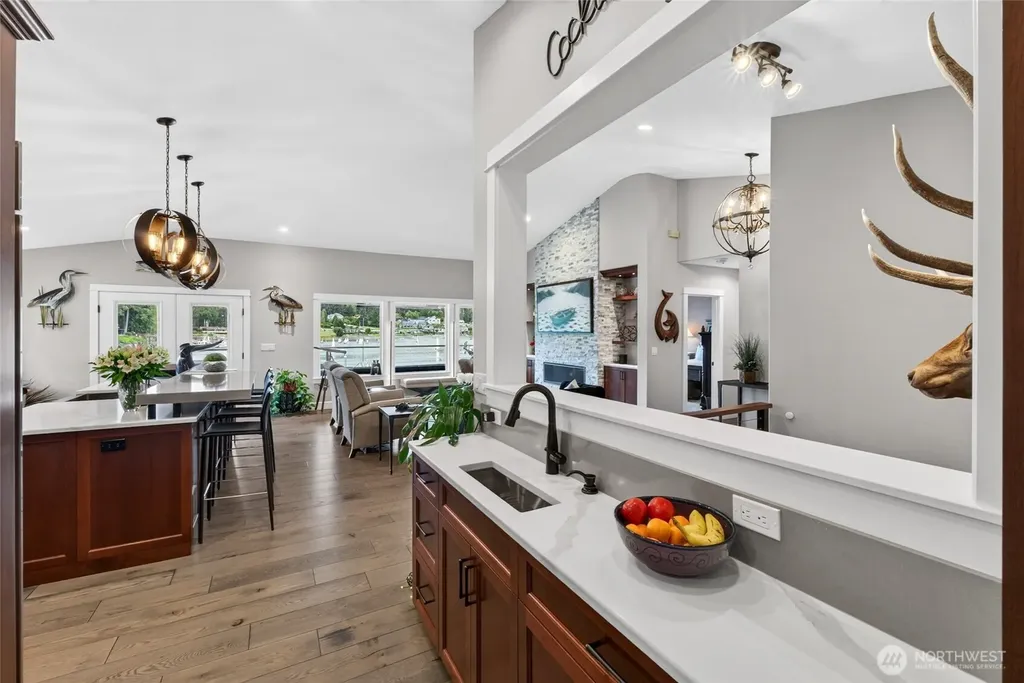 3510 East Bay Drive NW Gig Harbor WA 98335