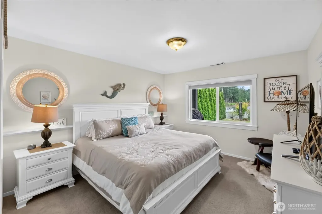 3510 East Bay Drive NW Gig Harbor WA 98335