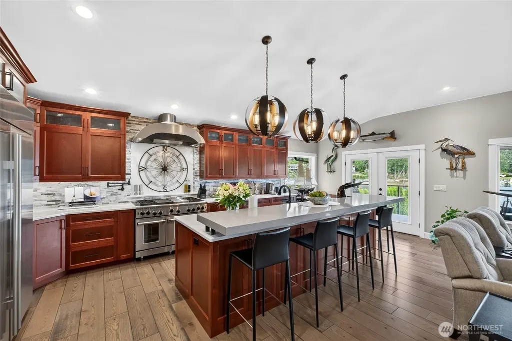 3510 East Bay Drive NW Gig Harbor WA 98335