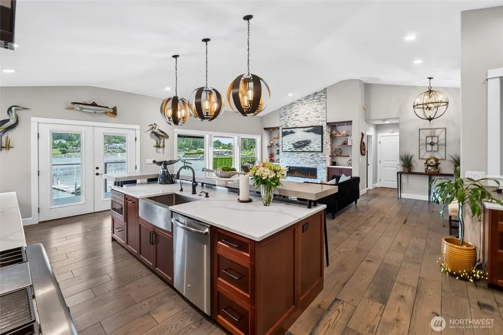 3510 East Bay Drive NW Gig Harbor WA 98335