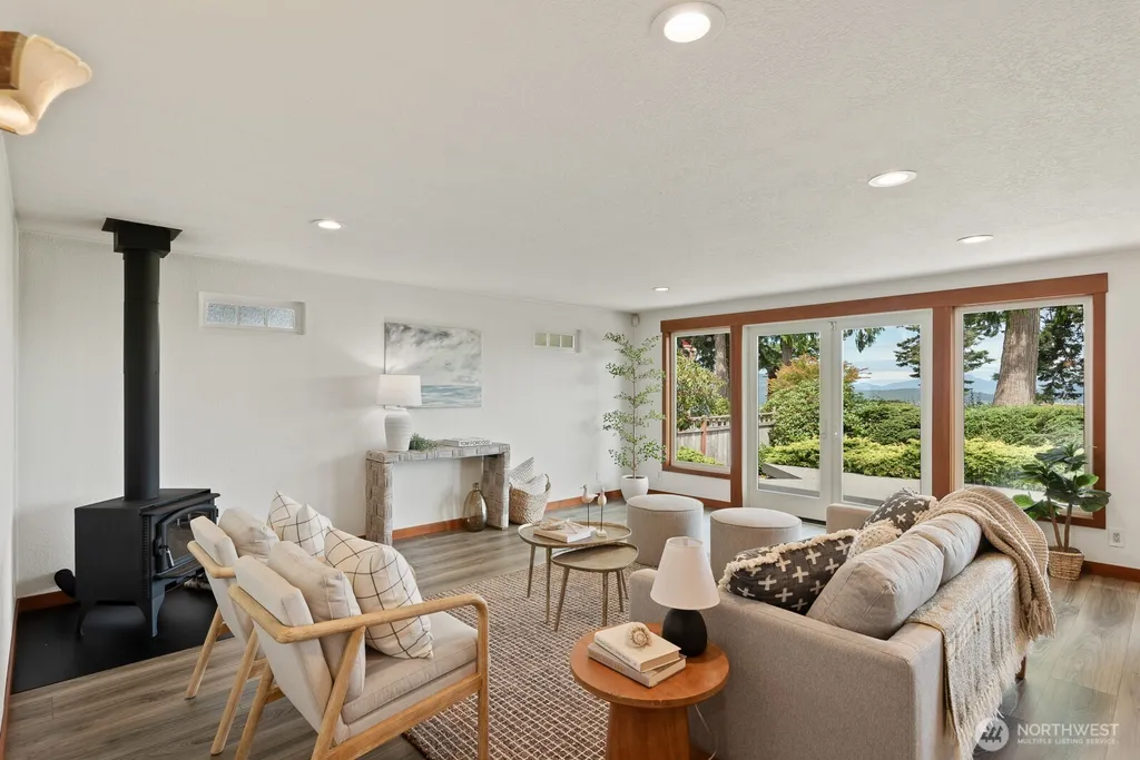 4053 Edith Point Road Anacortes WA 98221