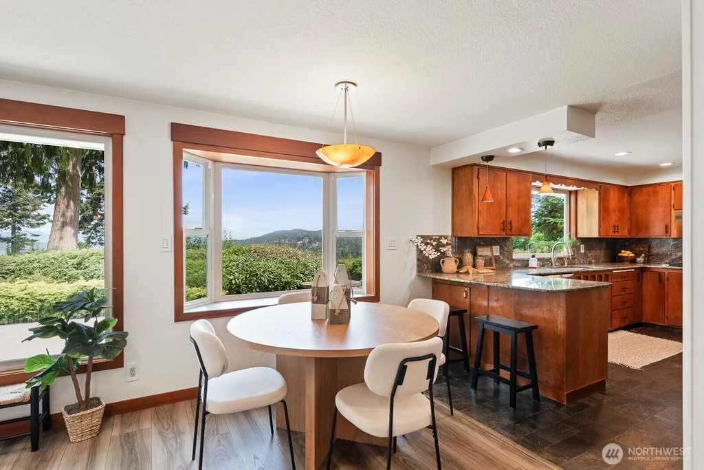 4053 Edith Point Road Anacortes WA 98221