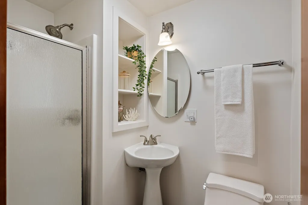 4053 Edith Point Road Anacortes WA 98221