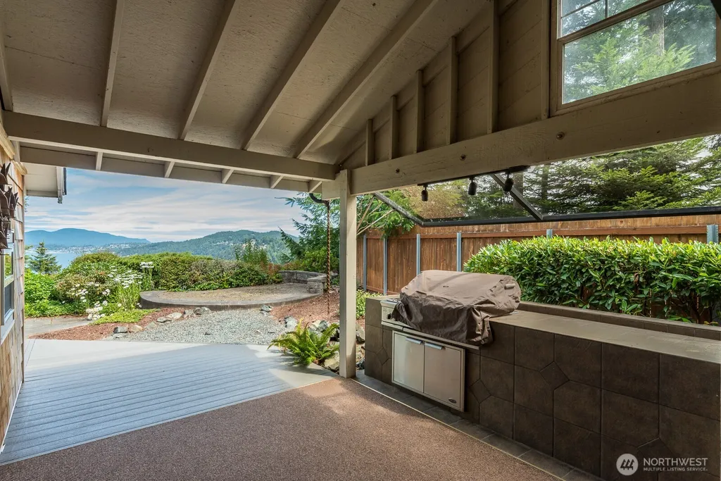 4053 Edith Point Road Anacortes WA 98221
