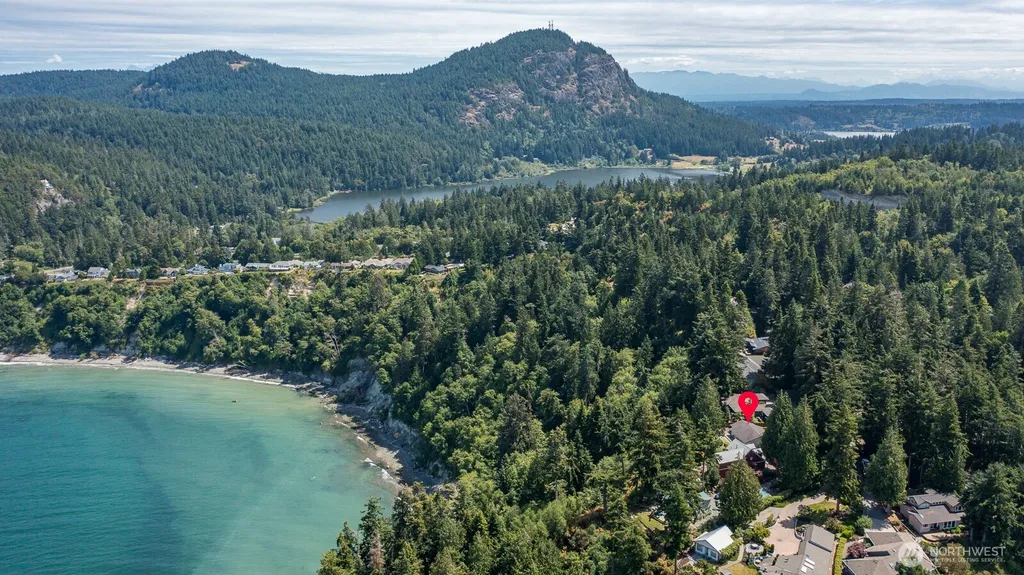 4053 Edith Point Road Anacortes WA 98221