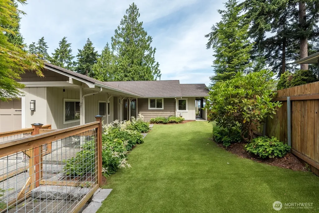 4053 Edith Point Road Anacortes WA 98221