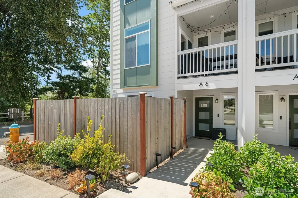17002 13th Avenue W Lynnwood WA 98087